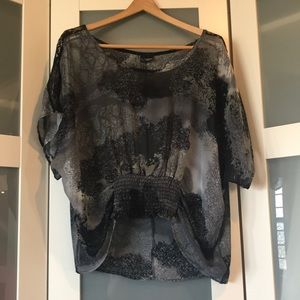 Daytrip blouse from The Buckle